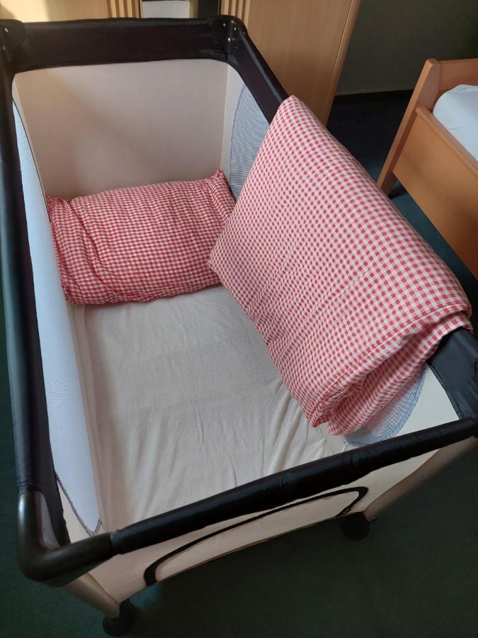 Entire House, Quiet City Location, Garden, Parking بيليفيلد المظهر الخارجي الصورة